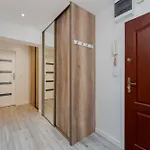 Апартаменты Bronowice Spacious By Bookinghost