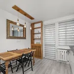 Апартаменты Bronowice Spacious By Bookinghost *