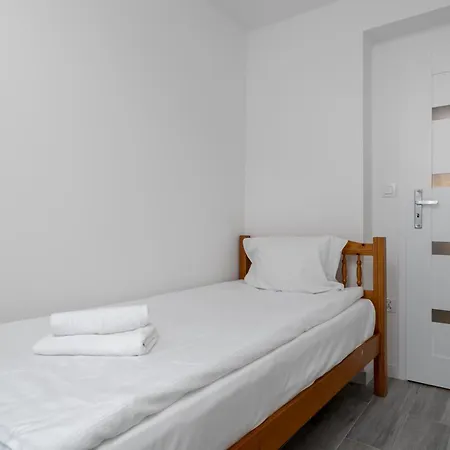 Bronowice Spacious By Bookinghost Appartamento *