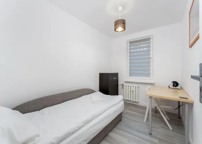 Lägenhet Bronowice Spacious By Bookinghost Kraków